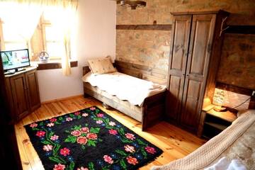 Фото номера Двухместный номер с 2 отдельными кроватями Гостевой дом Guest House Pri Malkiya г. Лештен 6